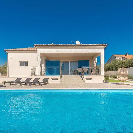 Villa Tara Zadarvillas Tinj Exterior photo
