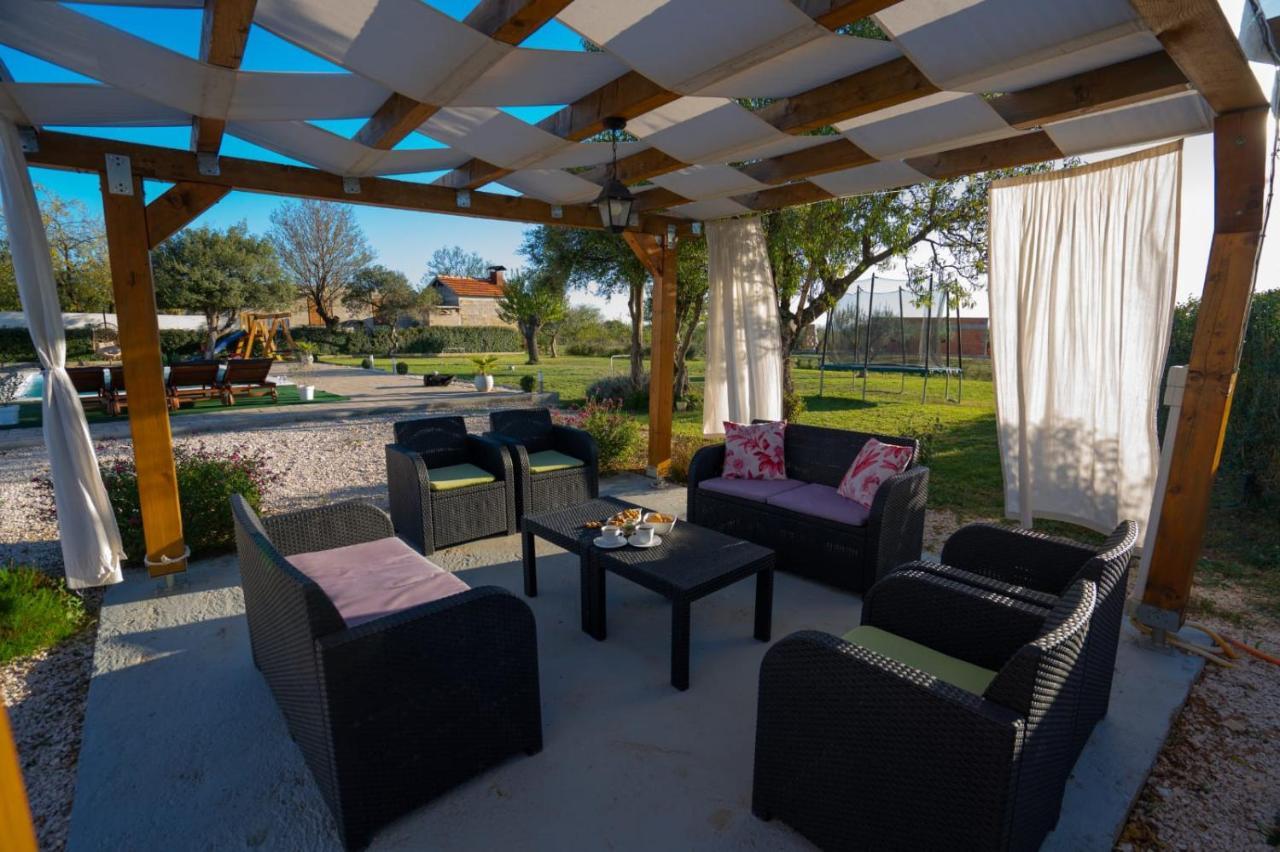 Villa Tara Zadarvillas Tinj Exterior photo