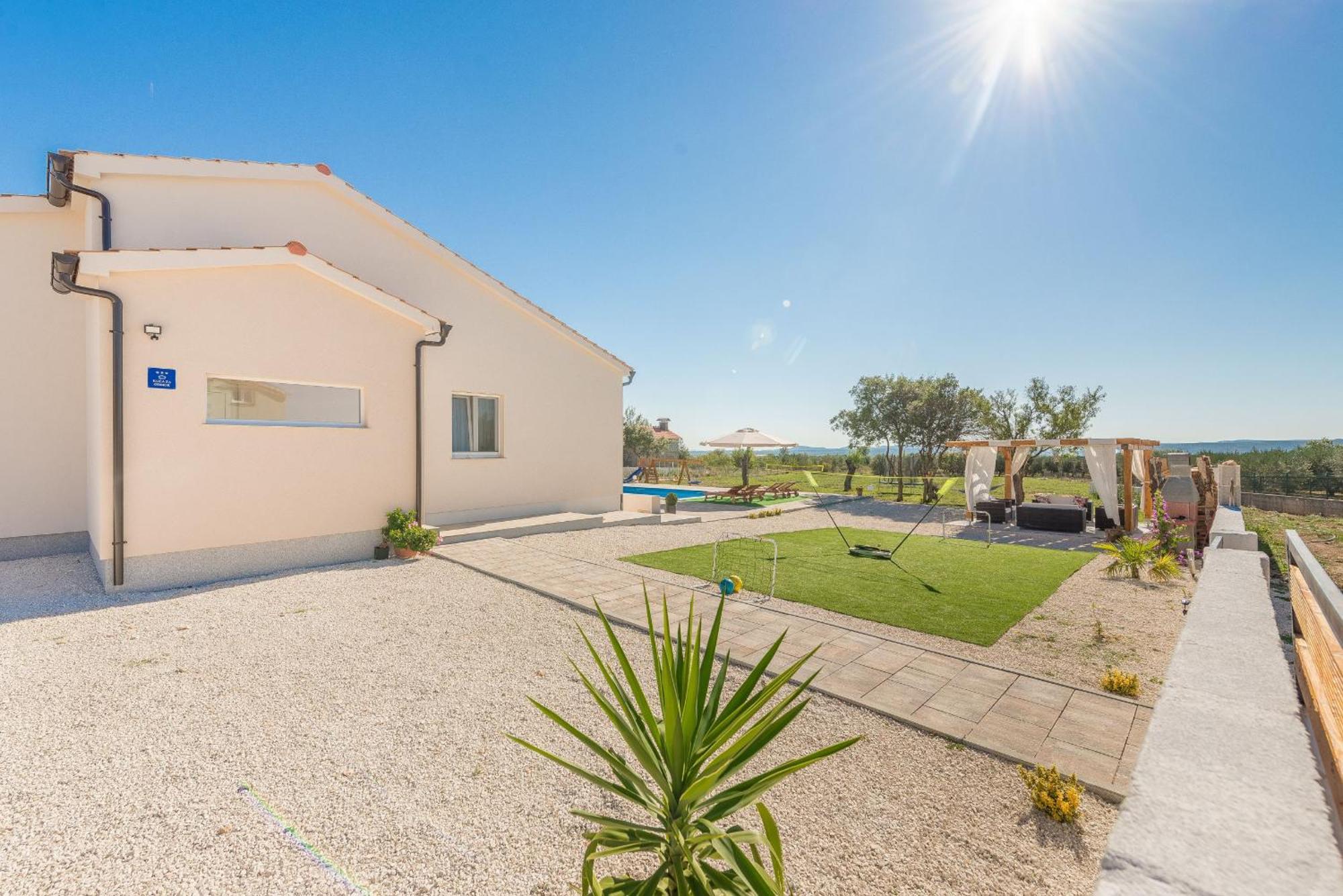 Villa Tara Zadarvillas Tinj Exterior photo